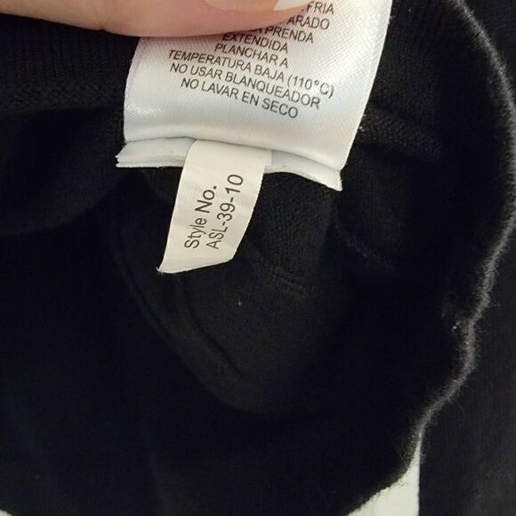 Lole Shirred Mock Neck Sweater black medium (flawed) - Picture 4 of 6